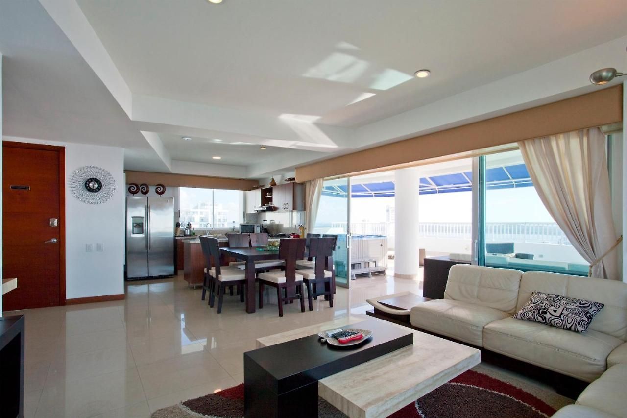 Luxurious Penthouse In Cartagena With Ocean Views And Private Terrace Apartamento Cartagena