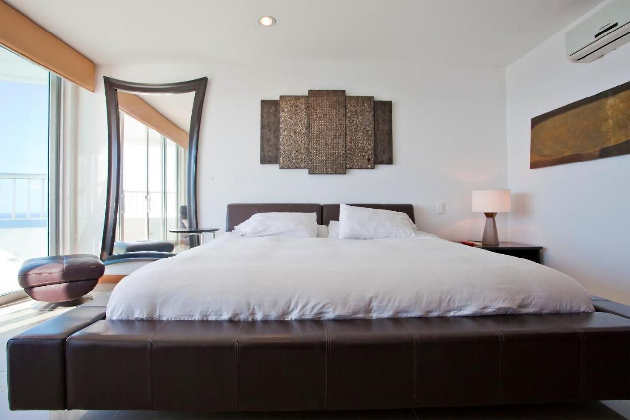 Luxurious Penthouse In Cartagena With Ocean Views And Private Terrace
