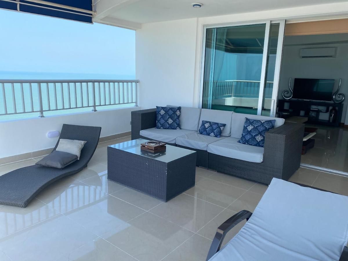 Apartamento Luxurious Penthouse In Cartagena With Ocean Views And Private Terrace Cartagena