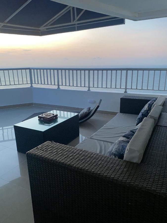 Luxurious Penthouse In Cartagena With Ocean Views And Private Terrace *