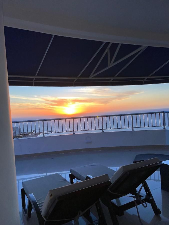 Luxurious Penthouse In Cartagena With Ocean Views And Private Terrace * Cartagena