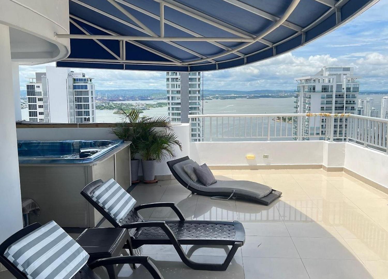 Apartamento Luxurious Penthouse In Cartagena With Ocean Views And Private Terrace