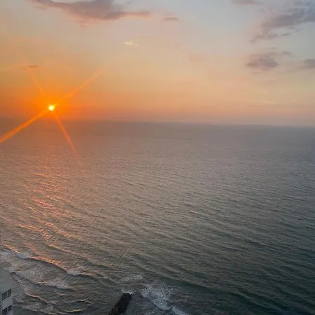 Palmetto Penthouse Deluxe Beautiful View And Sunset Floor 39 *