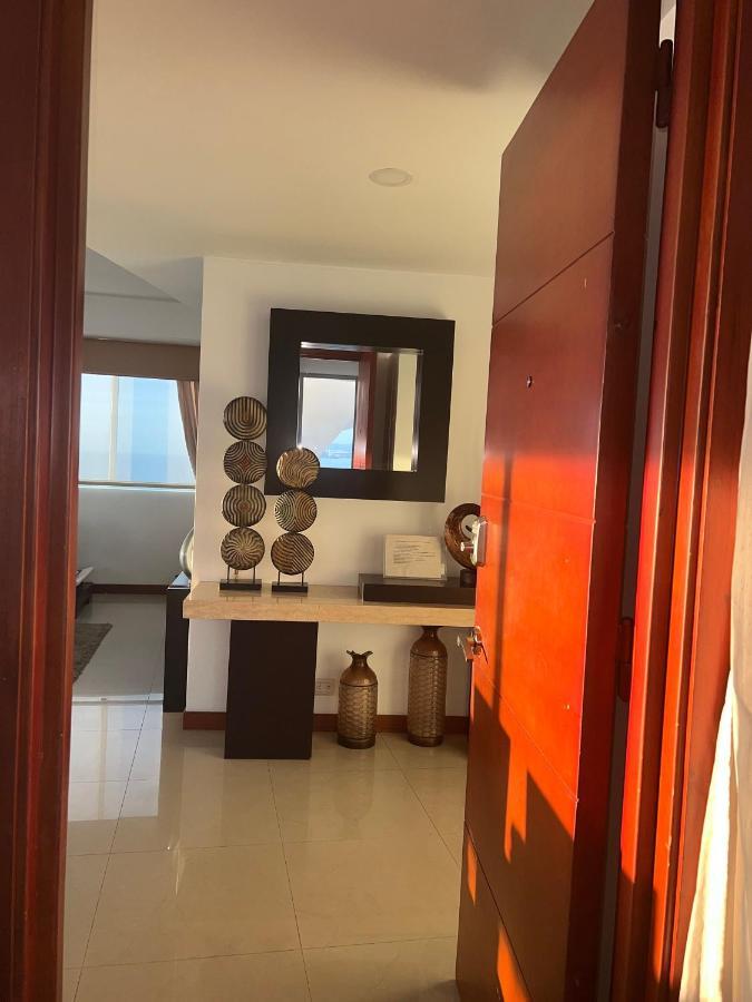 Palmetto Penthouse Deluxe Apartment *